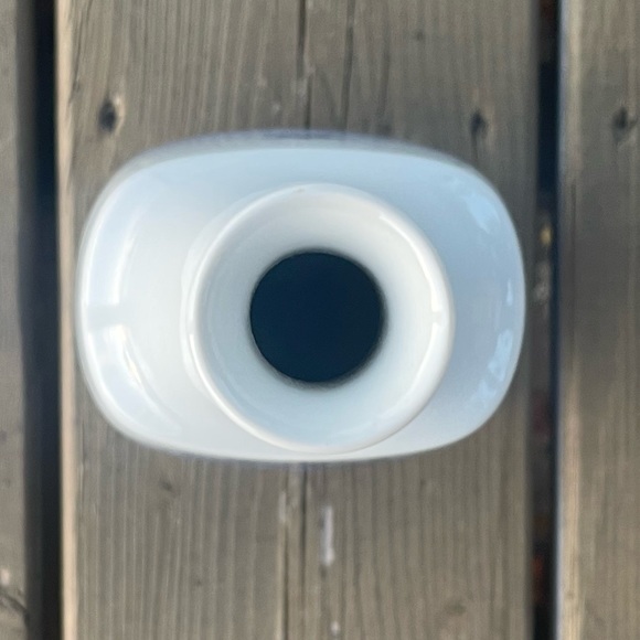 Royal Copenhagen Egeskov Castle Decanter Vase Made in Denmark - Picture 10 of 12